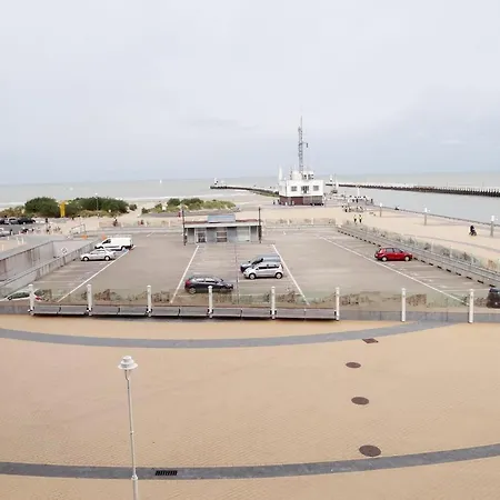 In With Sea Views 아파트