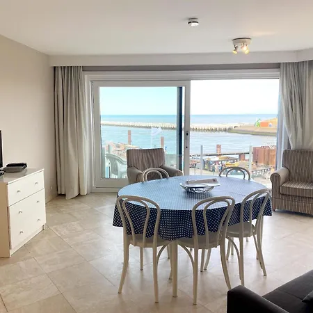 Apartment Den Oever V 0206 Directly On The